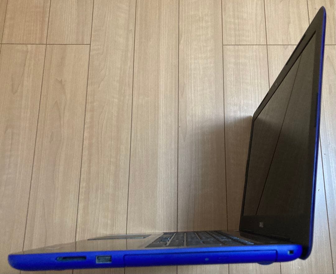 N*o様 ⚫《訳あり》Dell Inspiron 15 8GBメモリ、932 G