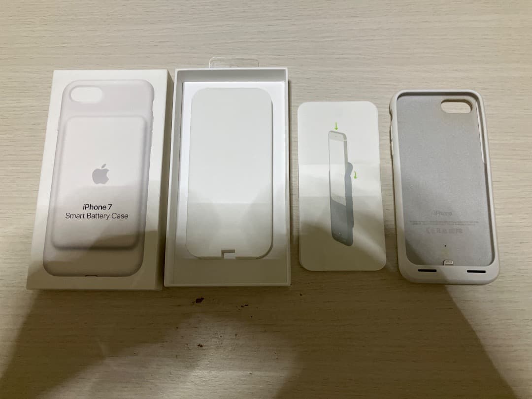 新品】iPhone 7 Smart Battery Case ホワイト - メルカリ