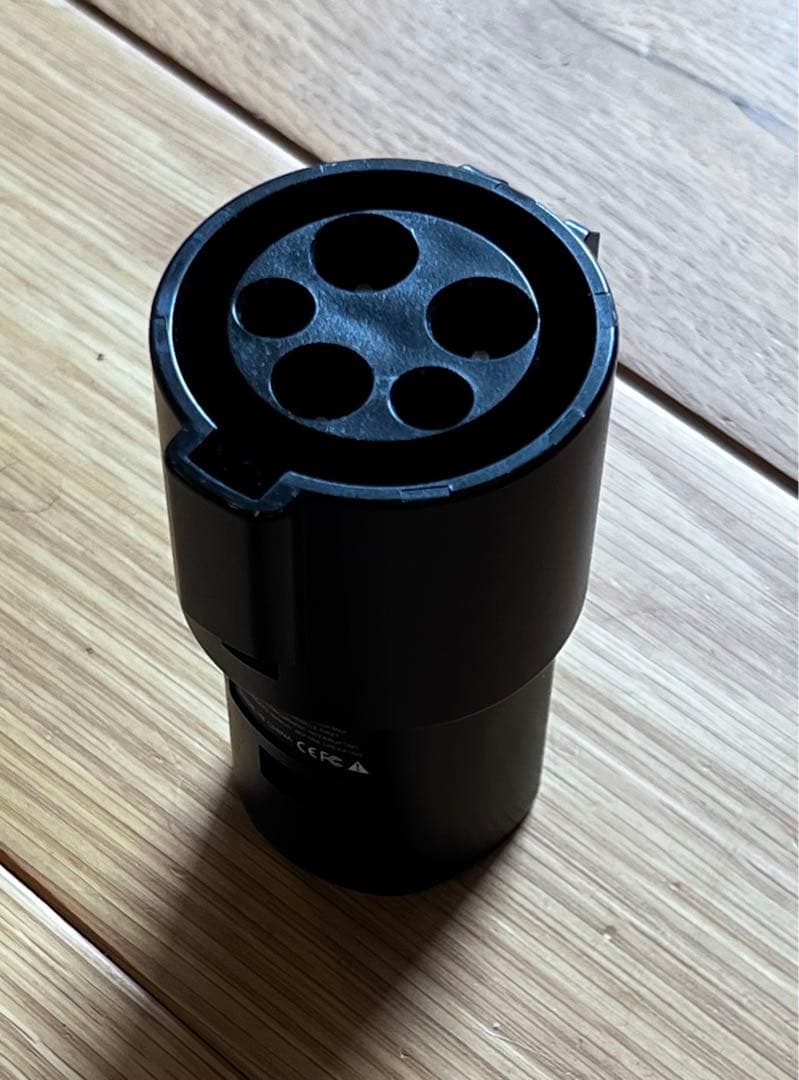 テスラ チャデモアダプターとJ1772→NACS変換アダプタのセット - メルカリ