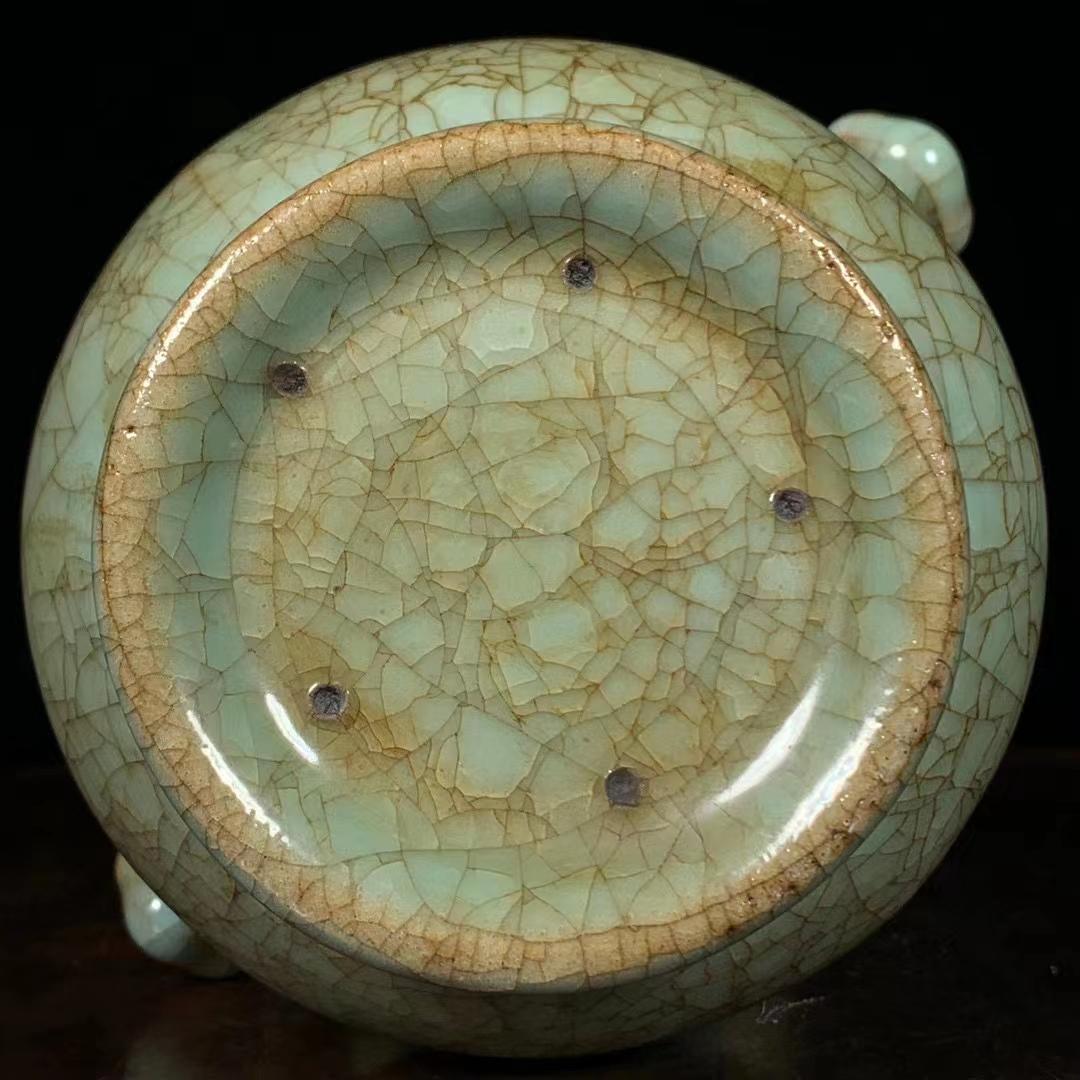 中国古美術・旧蔵の磁器・如意両耳瓶・14x22cm・置物・書道・茶道具