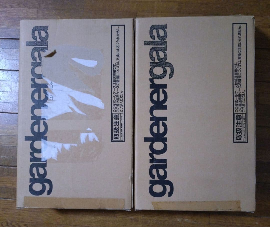 希少品】マイケル・ラウ ガーデナーガラ gardenergala白.黒各1計2