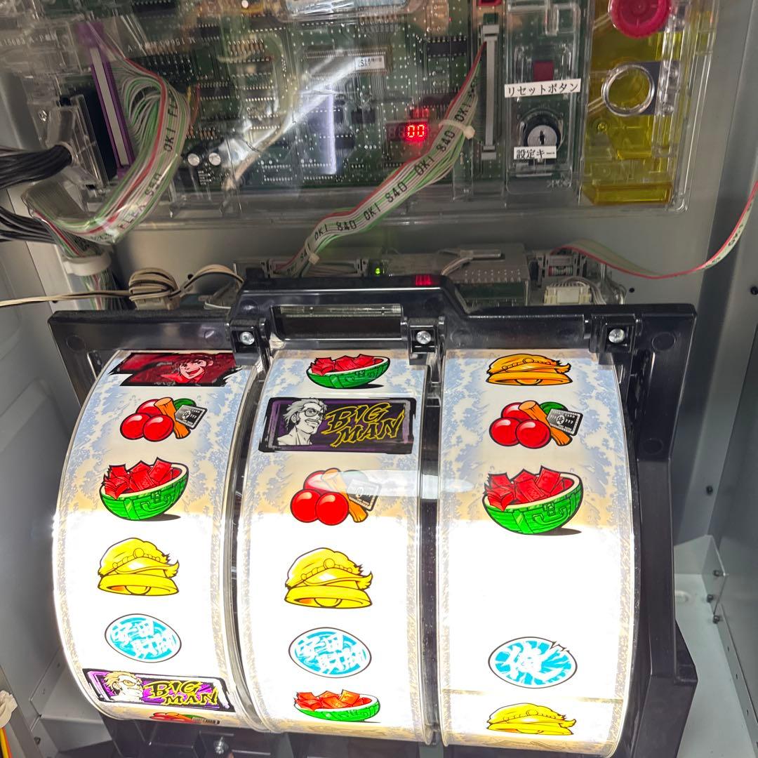 真偽の空 スロットマシン