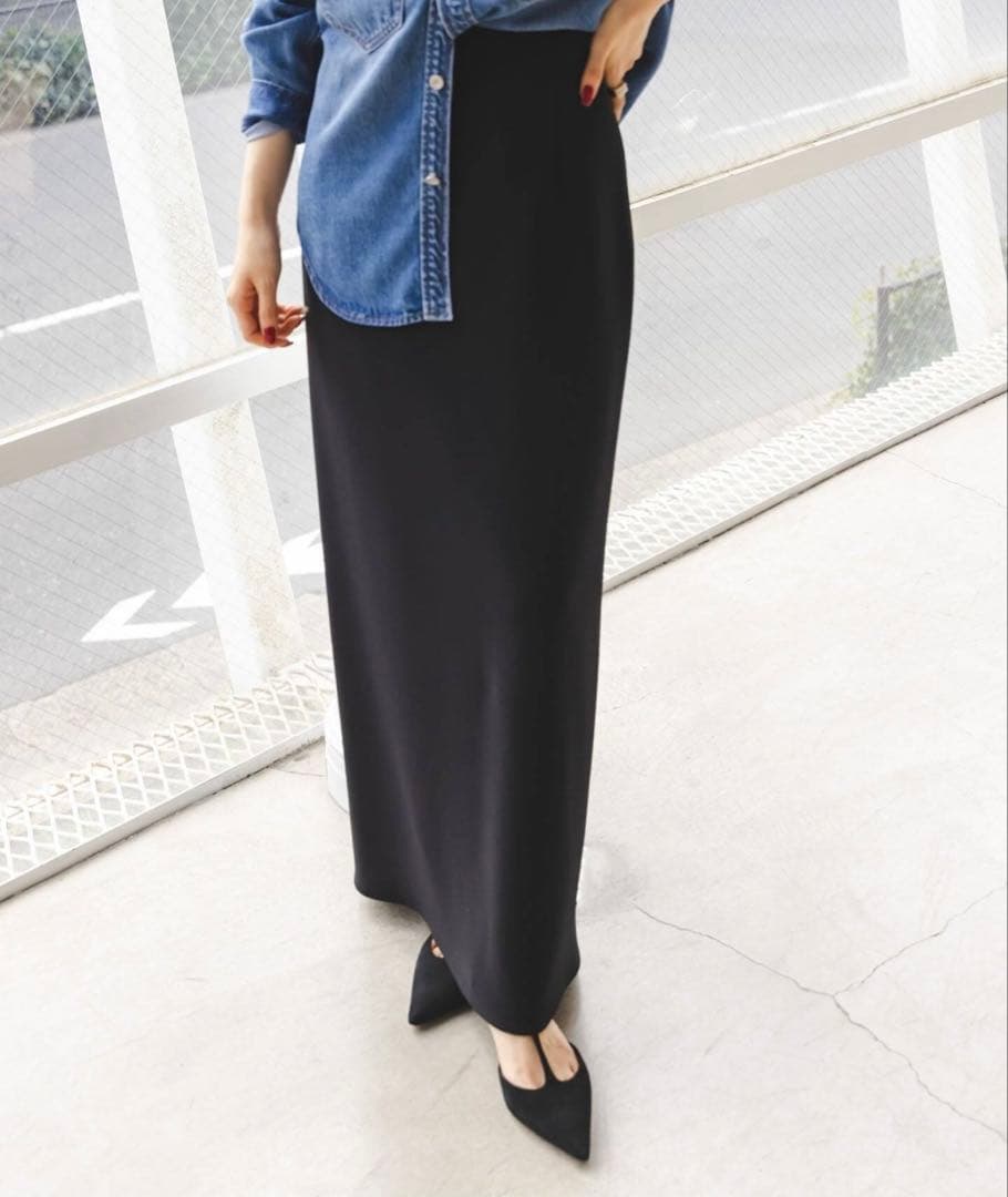 NOBLE コンフォートジャージーライクタイトスカート36 - メルカリ