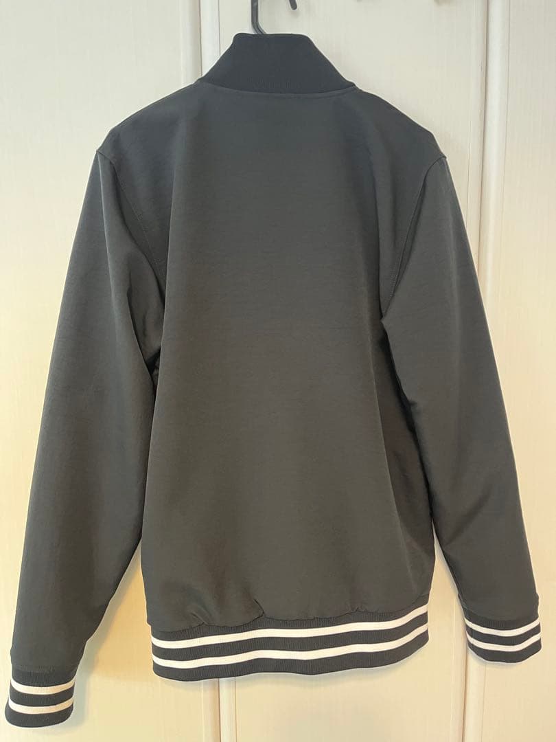 読売ジャイアンツナイキグランドコート2024 - メルカリ