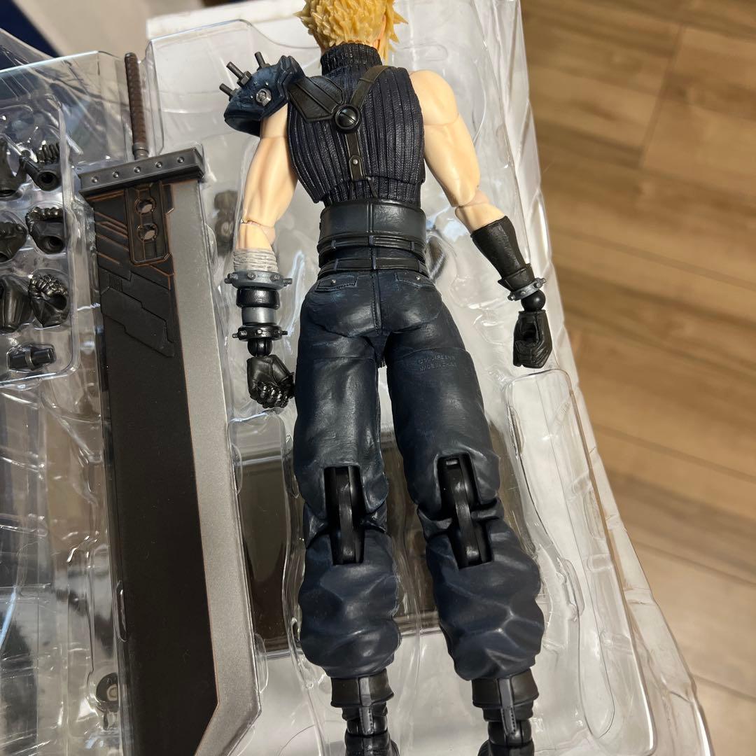 ファイナルファンタジーVII リメイク クラウド・ストライフ Version 2