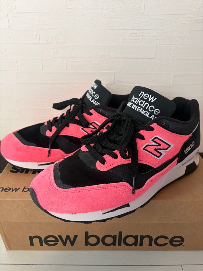 UK製M1500NENブラックxネオンピンク27.5cmスウェード　正規品 New Balance（ニューバランス） 海外限定☆NEW BALANCE M1500NEN NEON
