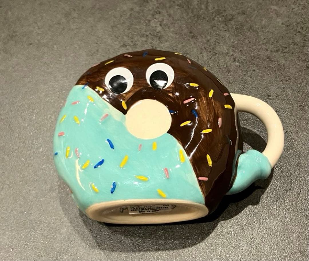 FLAVORS フレーバーズ niko and コラボ ドーナツ マグカップ - メルカリ