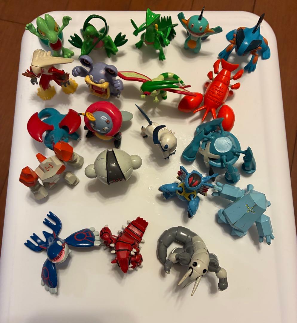 【希少】ポケモン　モンコレ　初代　97体セット＋指人形セット　任天堂　廃盤　レア