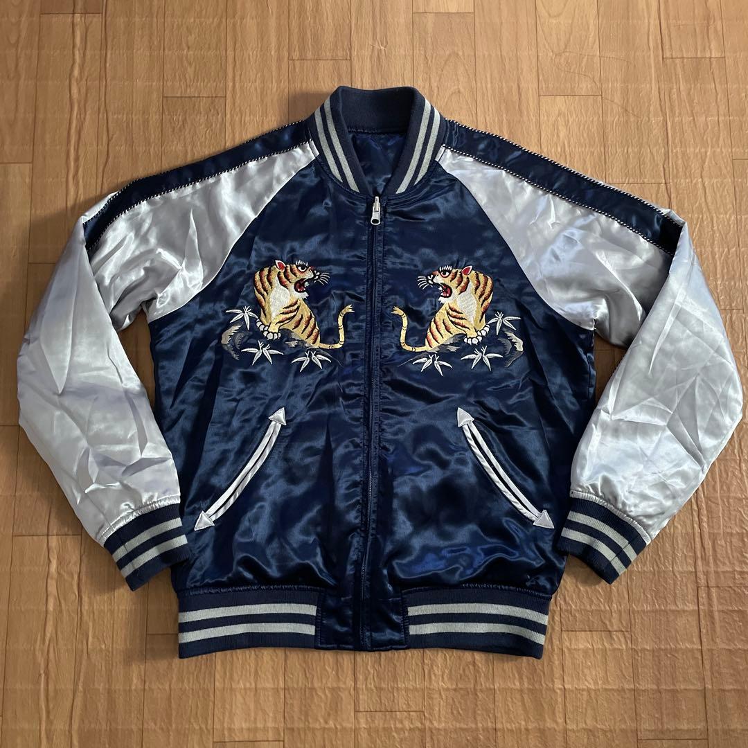 AVIREXトラ刺繍 NAVYリバーシブル レディース スカジャンM - メルカリ