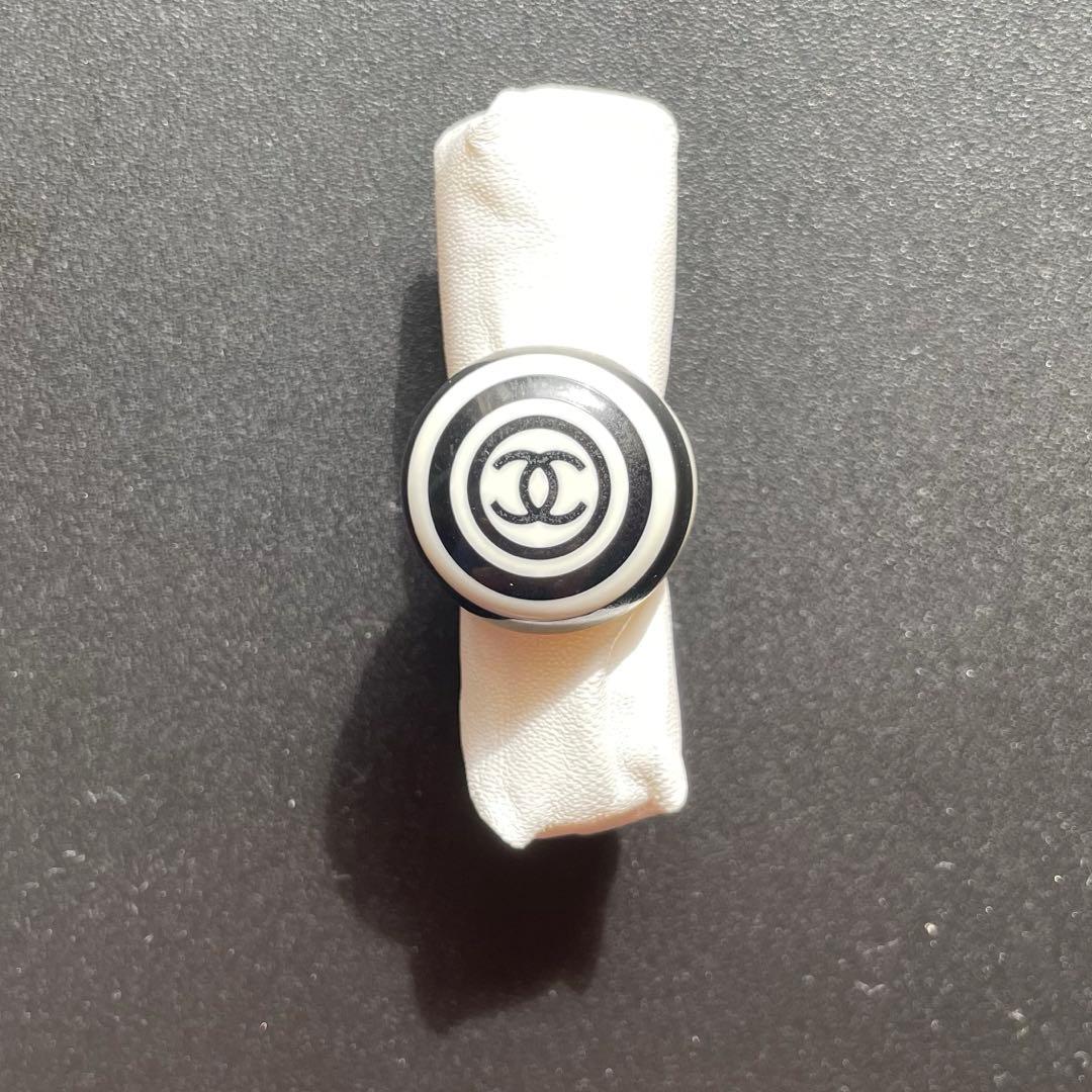 【ショウ】CHANEL ストライプリング ホワイト・ブラック 楽天市場】CHANEL ウルトラリング ラージ T54 14号 750 WG ブラック