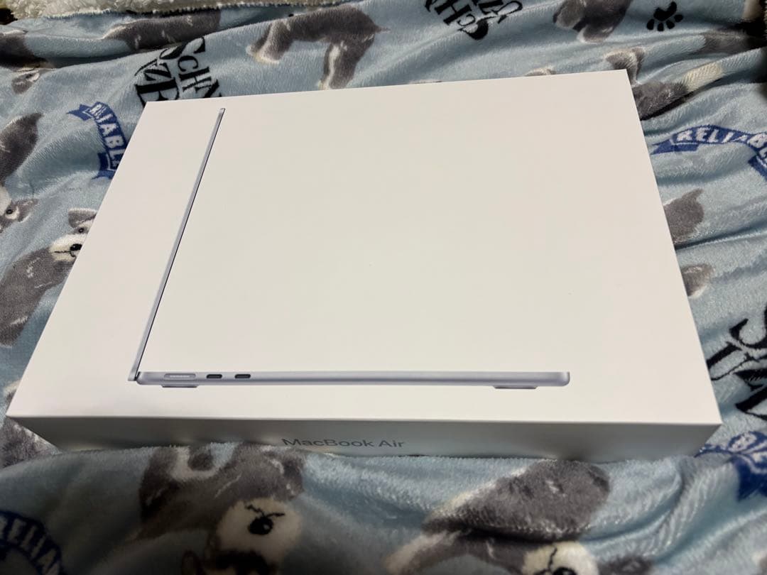 未開封 MacBook Air 13インチ　M4 MacBook Air 13インチ Apple M4搭載モデル [2025年春モデル/SSD 512GB