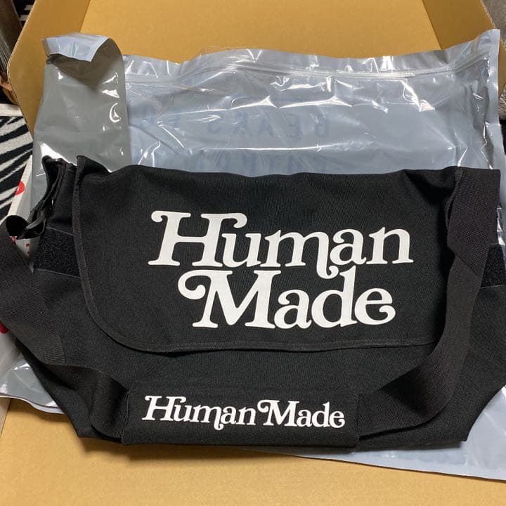 humanmade Girls Dont Cry コラボ メッセンジャーバック - メルカリ