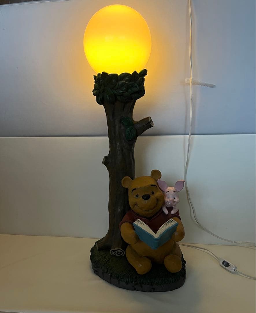 Disney】プーさん ピグレット 陶磁器 スタンドライト 照明 キャラクター