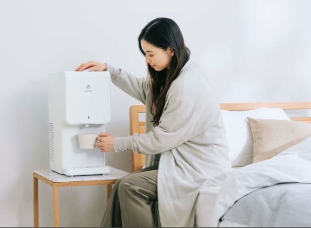 値下【新品】Locca 卓上浄水型ウォーターサーバー LC24D1S-PW-AW