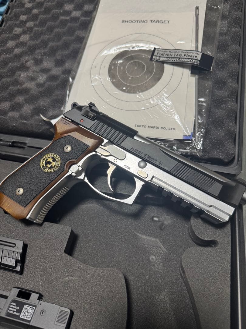 東京マルイ バイオハザード サムライエッジ アルバート.W.モデル01 限定