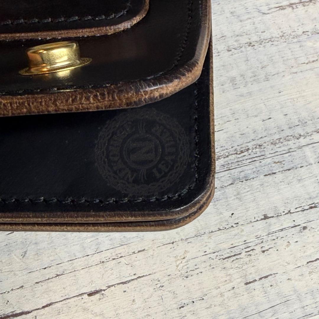 トラッカーウォレット ロング3層】クロムエクセル universal ゴールド