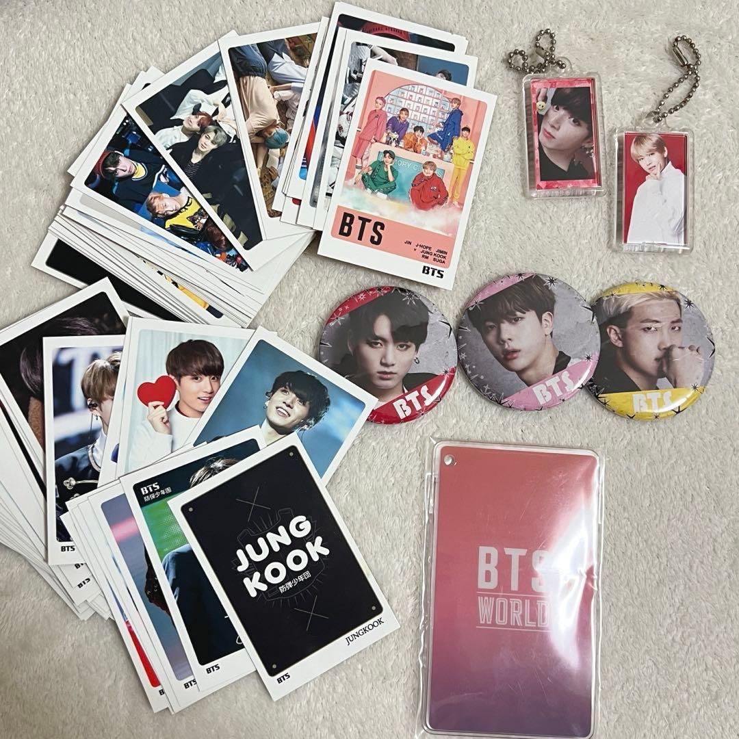 BTS 非公式グッズ まとめ売り 公式グッズ付き！ - メルカリ