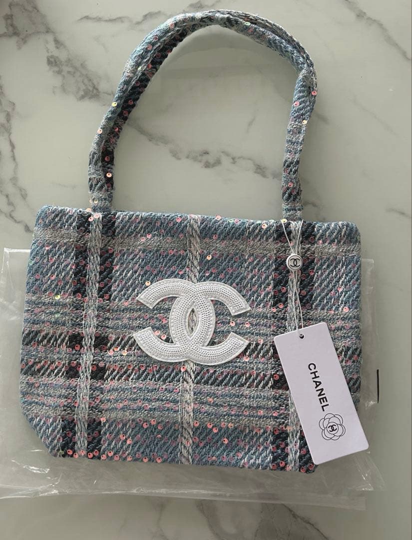 CHANELシャネルビューティーノベルティバッグ ツィードスパンコール