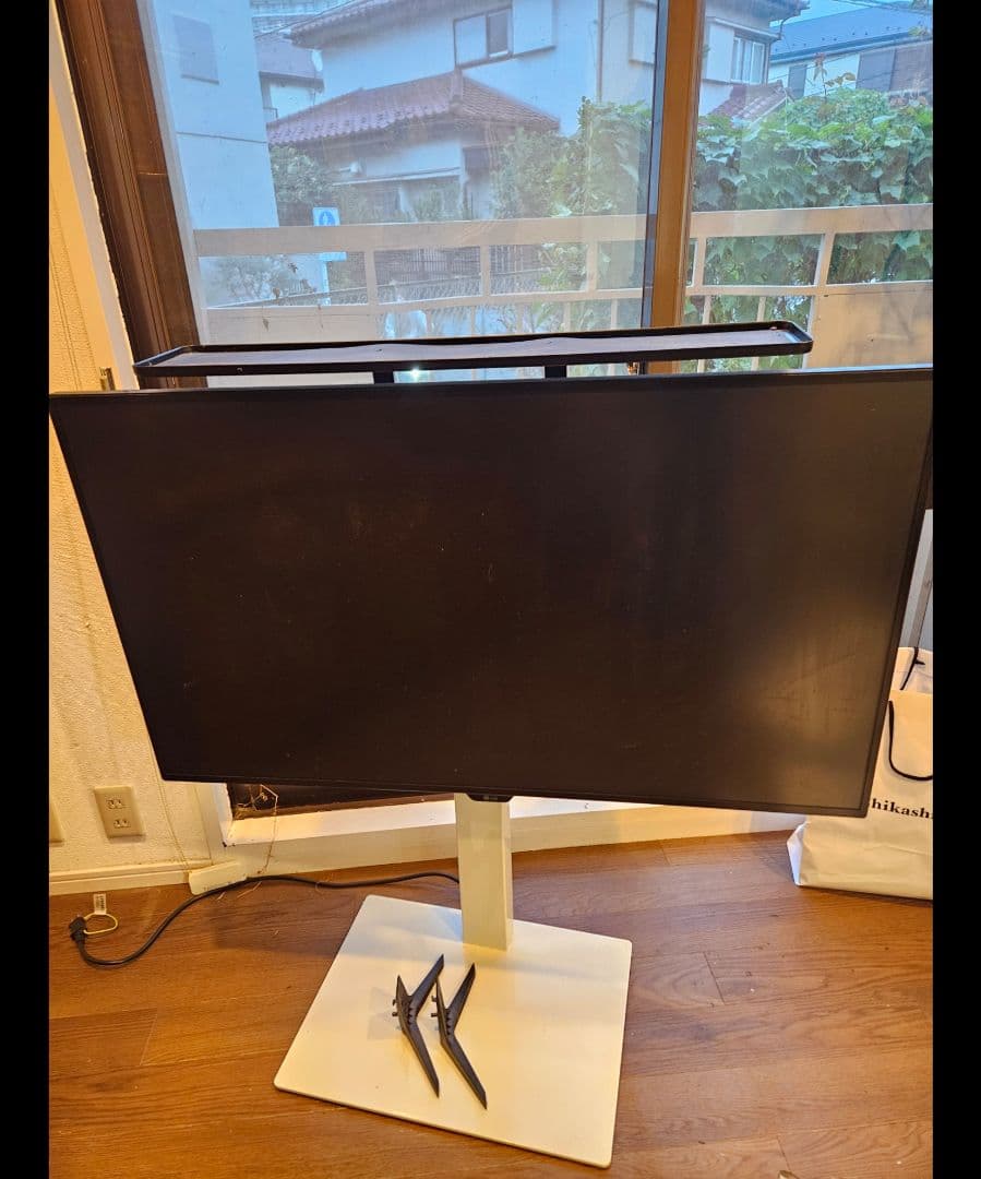 LG43インチ4kPCモニター　43UD79T　2019年製 42.5インチの大画面IPS 4Kモニター - 43UD79T-B | LG JP