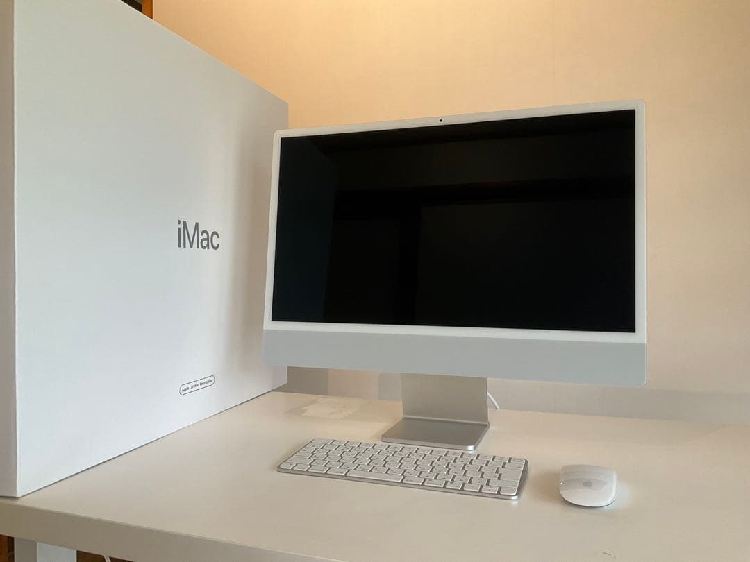 Apple iMac M1 24インチ8GB 256GB シルバー Refurbished 24-inch iMac Apple M1 Chip with 8‑Core CPU and 8‑Core