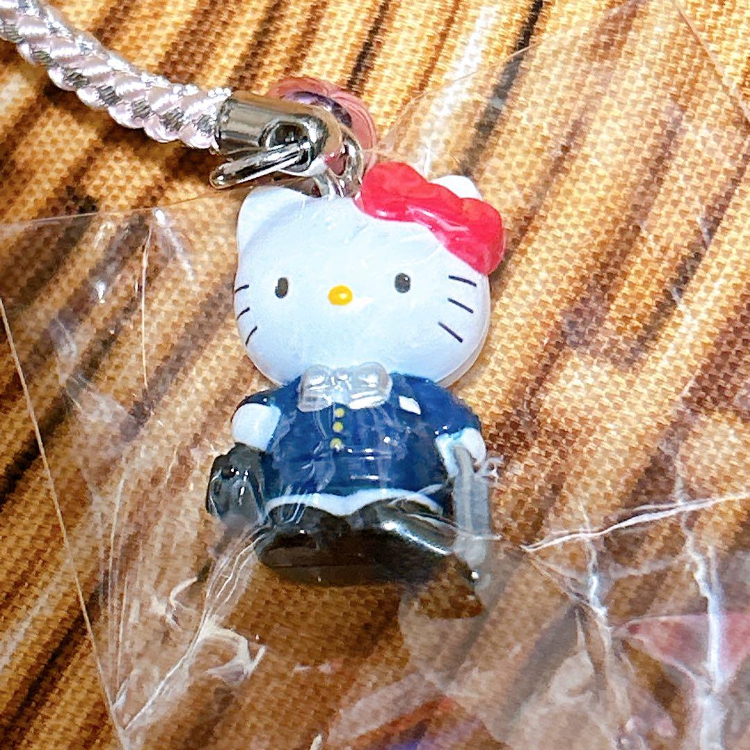 サンリオ ハローキティ ご当地 根付け ストラップ 空港限定 CA 制服