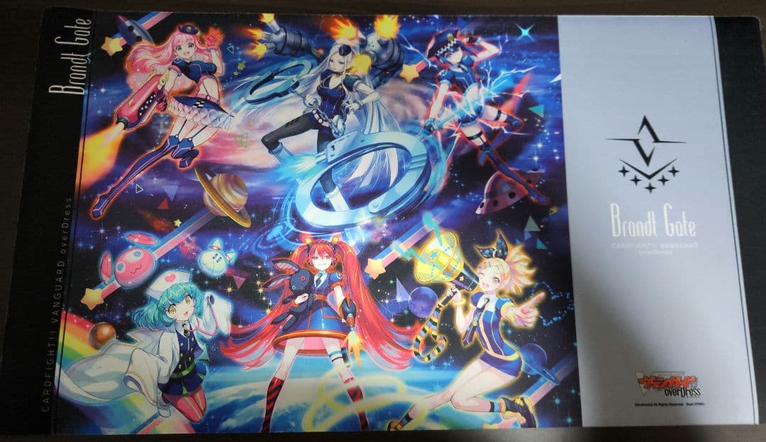 ヴァンガード極光戦姫デッキ+パーツ&プレイマット - メルカリ