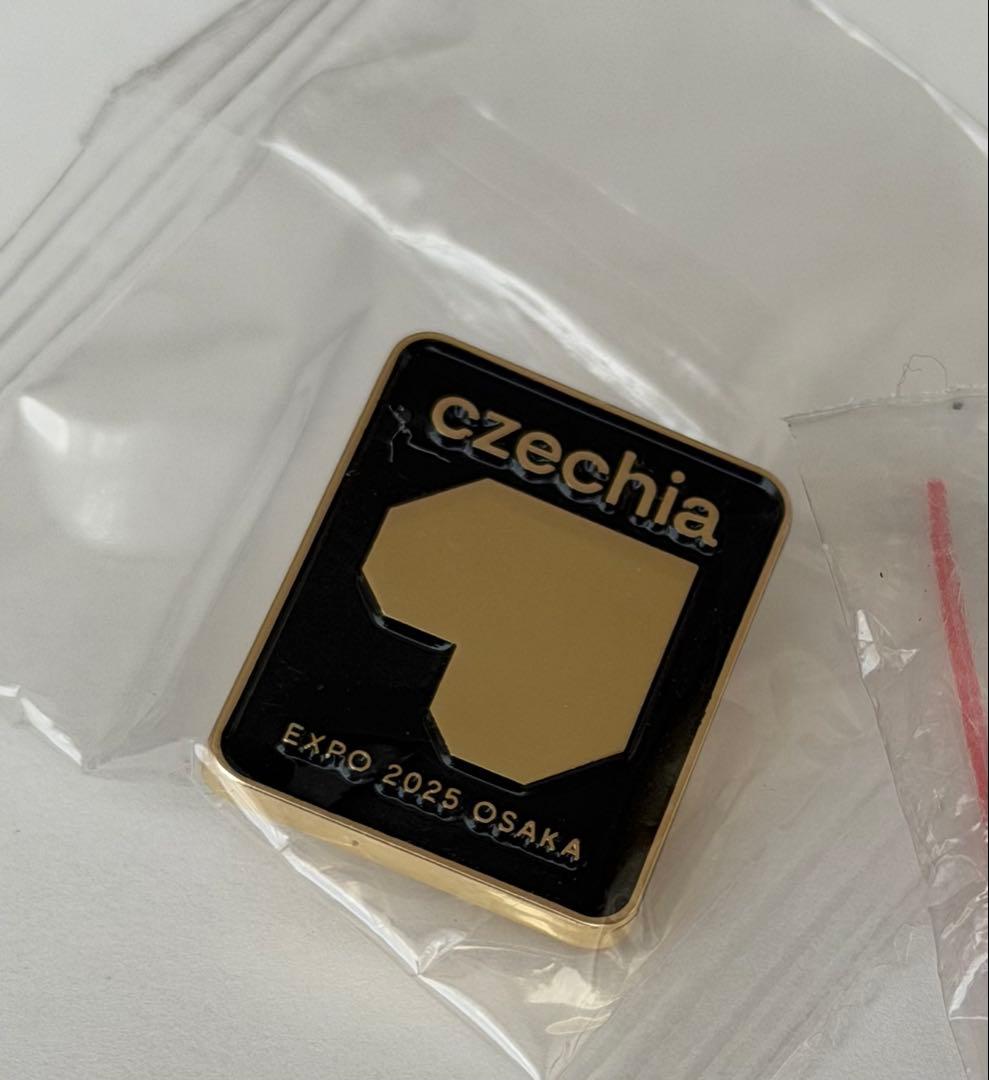 非売品 チェコ館 VIP専用ピンバッジ 万博 Expo2025 - メルカリ
