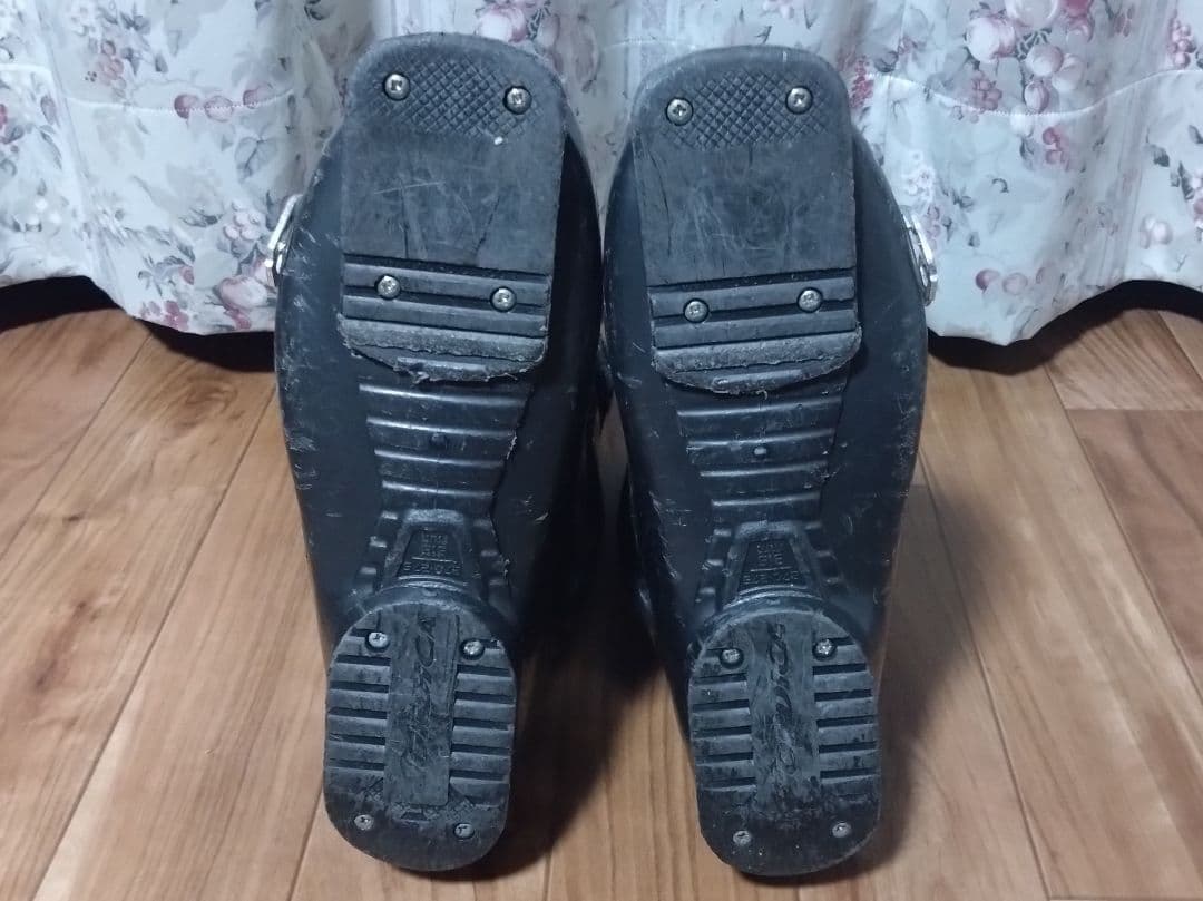 スキーブーツ ノルディカ 27.0cm〜27.5cm ★オマケ付き！