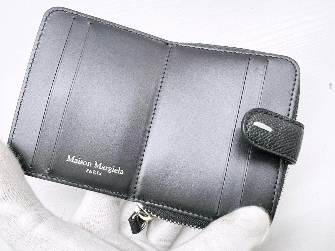 未使用保管 メゾンマルジェラ 4ステッチ ジップ 二つ折財布 SA3UI0006