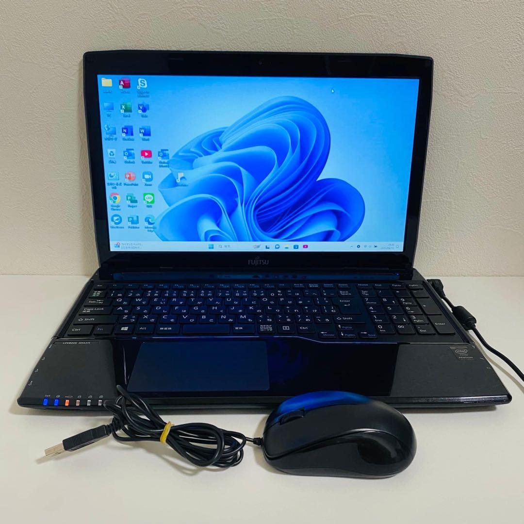 Y911 FujitsuノートパソコンSSD第7世代 WEBカメラWin11高速 Y911