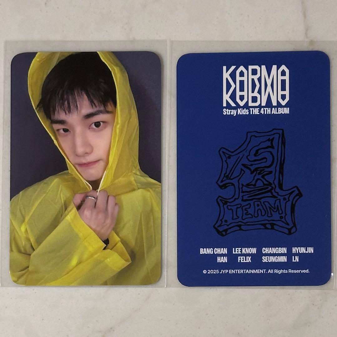 straykids スキズ ヒョンジン KARMA ユニホーム トレカ ① - メルカリ