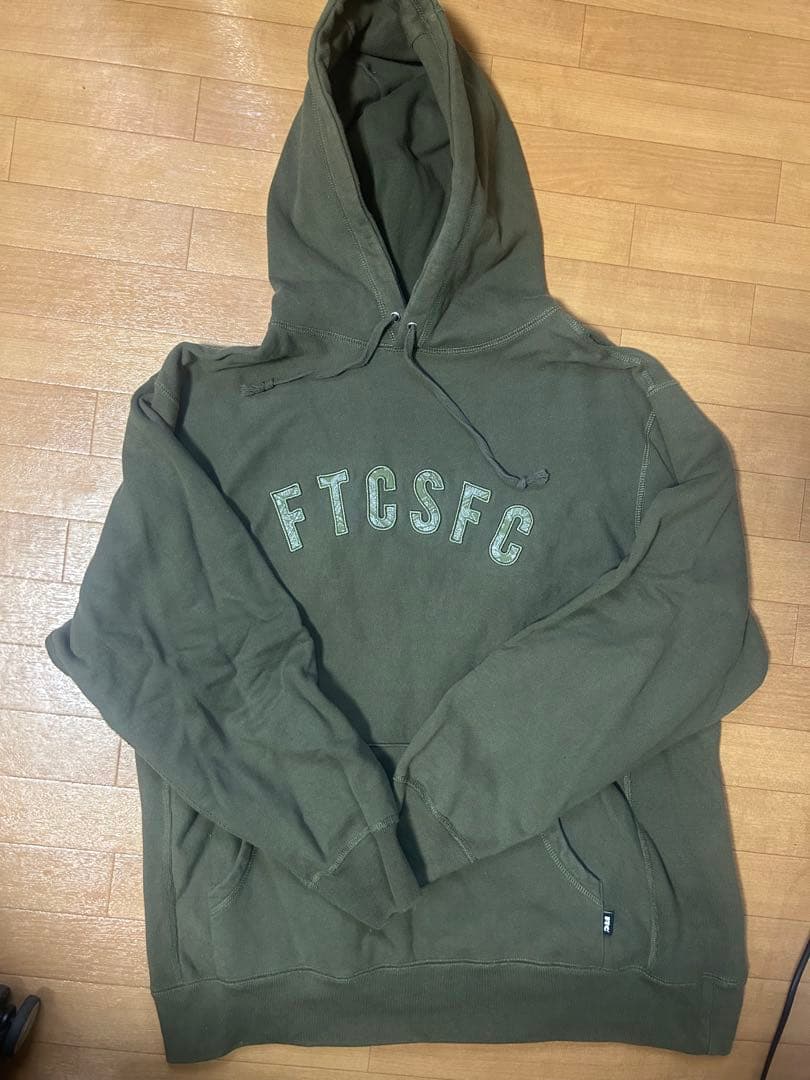 超希少 FTC ペイズリーロゴ刺繍　パーカー エフティーシー FTC ペイズリーロゴ刺繍 パーカー L ネイビー 長袖