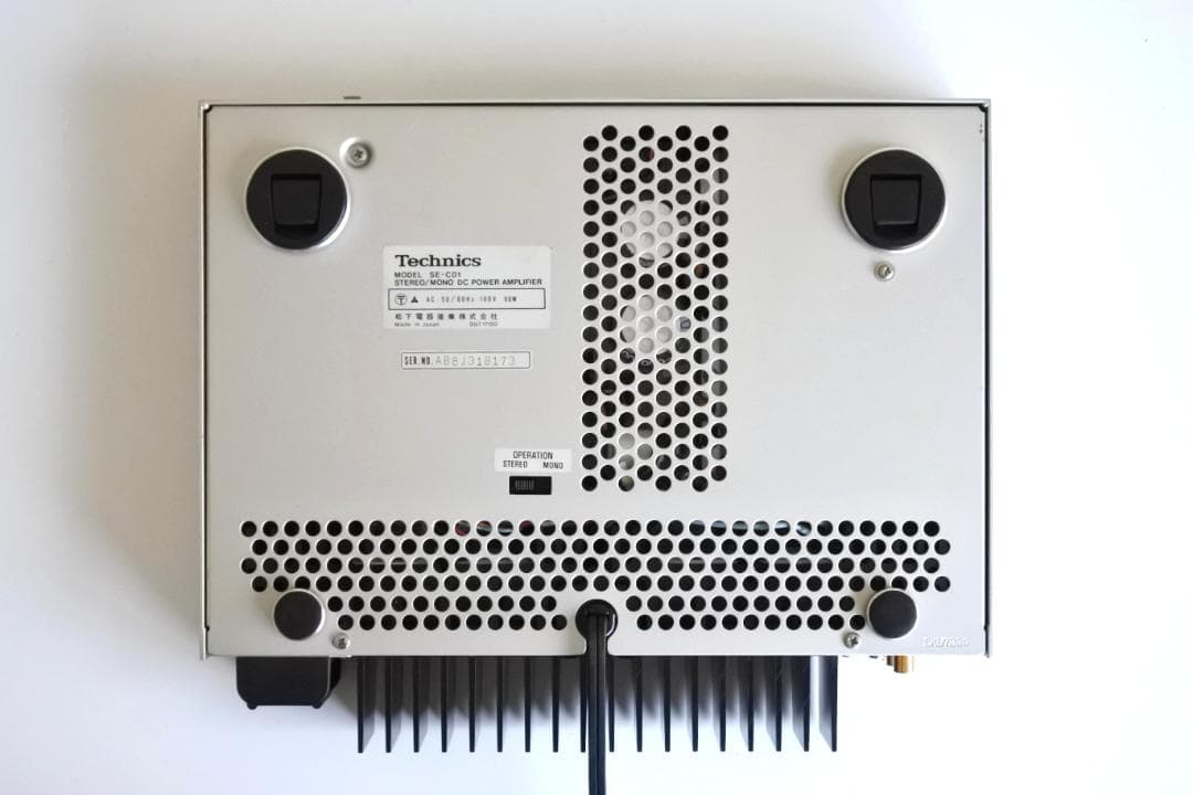 Technics SE-C01 パワーアンプ オーバーホール済製品 正常動作品