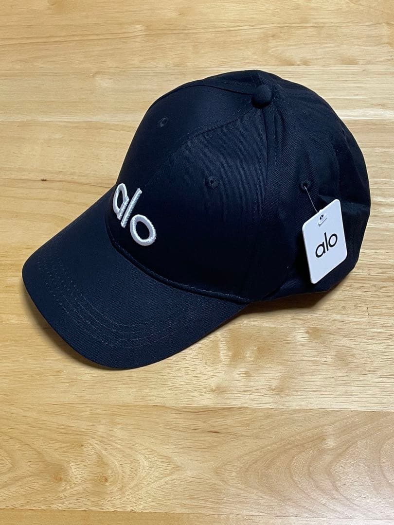 alo ベースボールキャップ ブラック 男女兼用 フリーサイズ - メルカリ