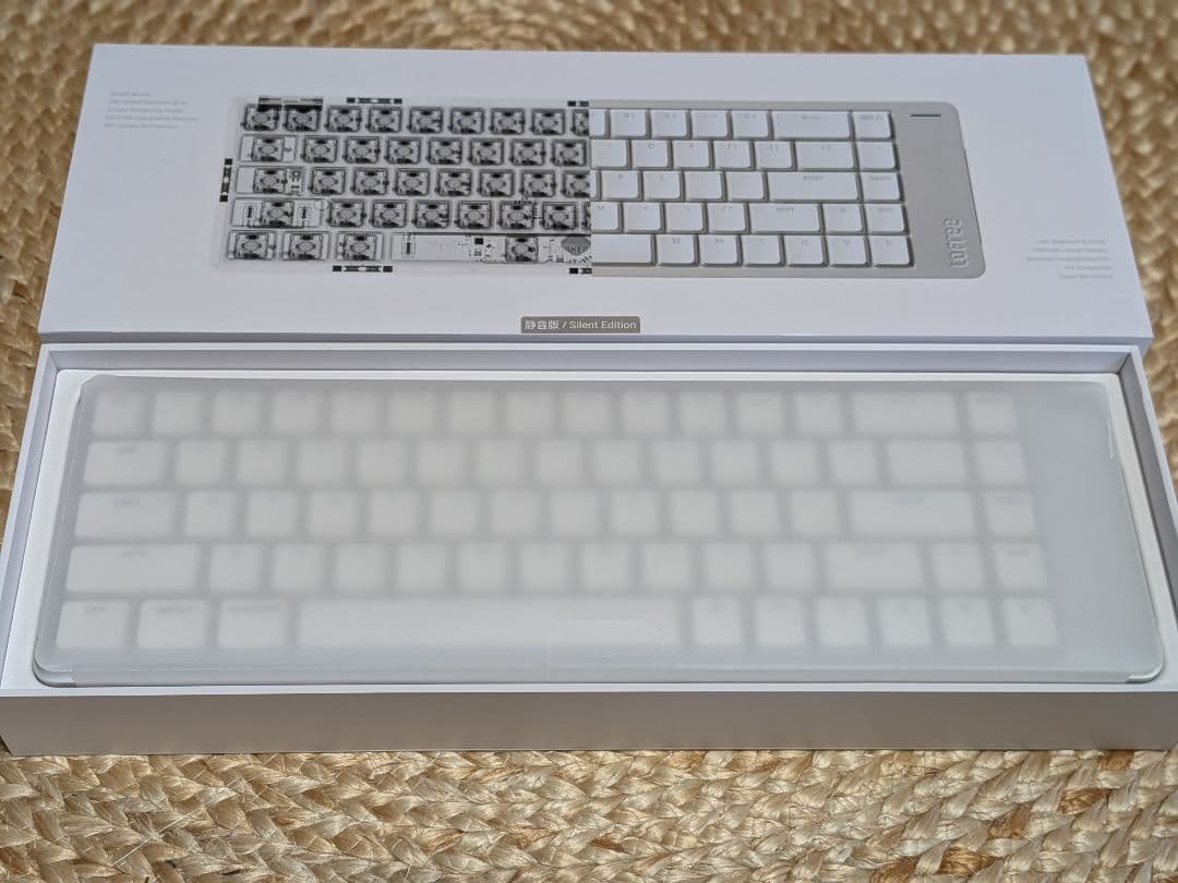 Lofree Flow2 68キー 静音 専用ケース付き - メルカリ