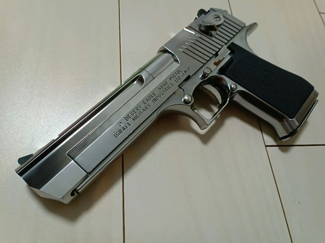 【中古品】東京マルイ 新型 ガスガン「デザートイーグル.50AE」ステンレス 東京マルイ] デザートイーグル.50AE クロームステンレス ガスブロー