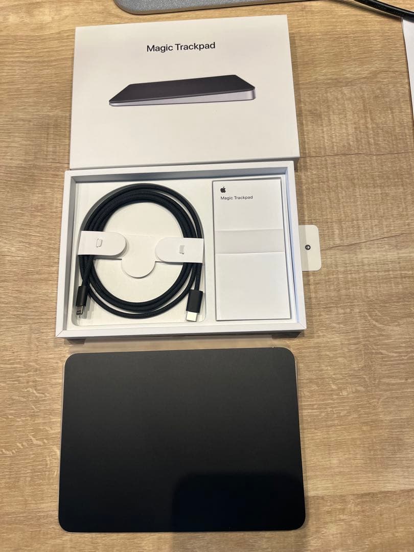 Apple Magic Trackpad3ブラックlightningポート Amazon.com: Apple Magic Trackpad (Lightning Port) - Wireless