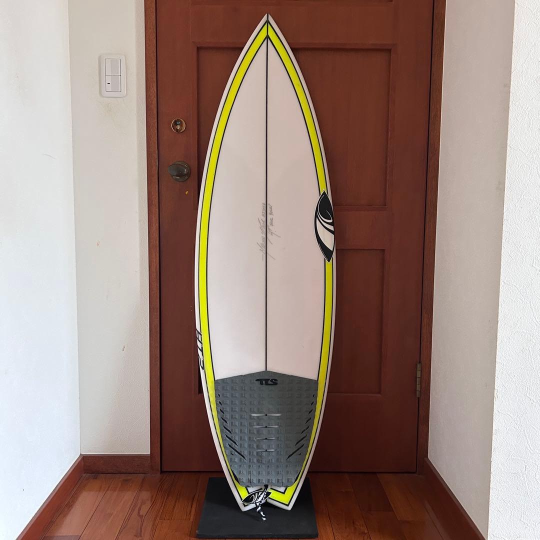 価格相談歓迎 シャープアイサーフボード キッズ 子供用 中古