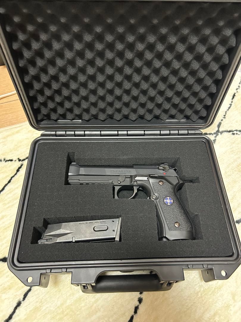 最終値下げ東京マルイ　バイオハザード  W. Model 01P TOKYO MARUI（東京マルイ） バイオハザード アルバート.W.モデル01P No