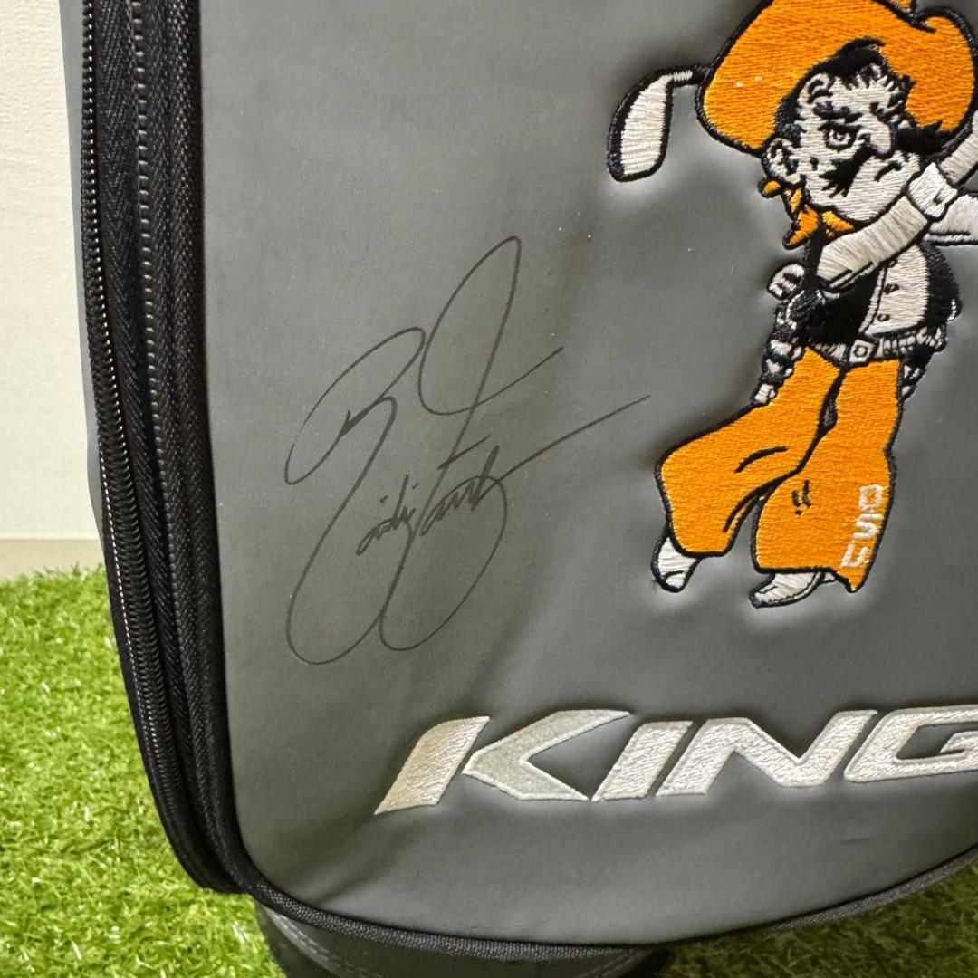 希少 COBRA コブラ キャディバッグ リッキーファウラー サイン - メルカリ