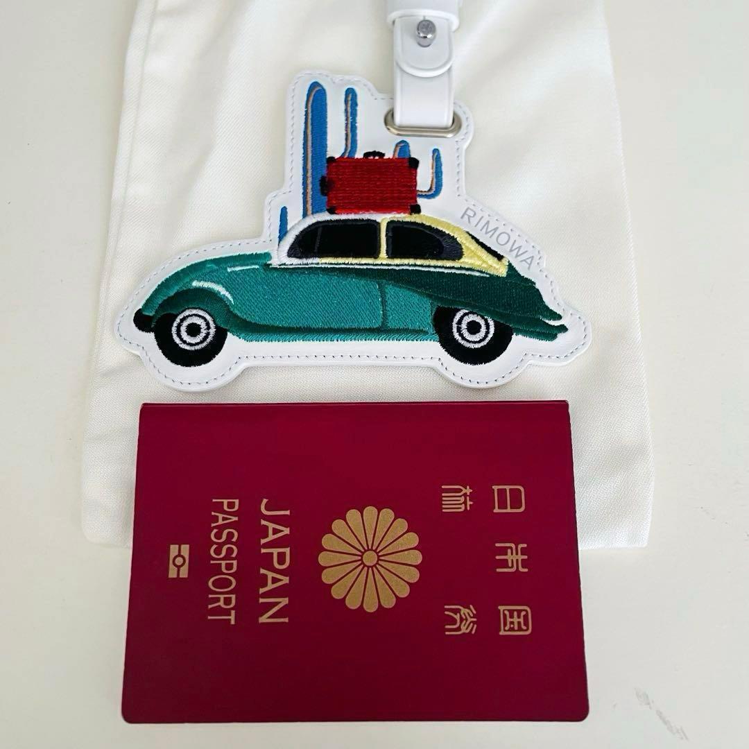 完売✨未使用 リモワ ラゲージチャーム タクシー キーホルダー 箱&保存