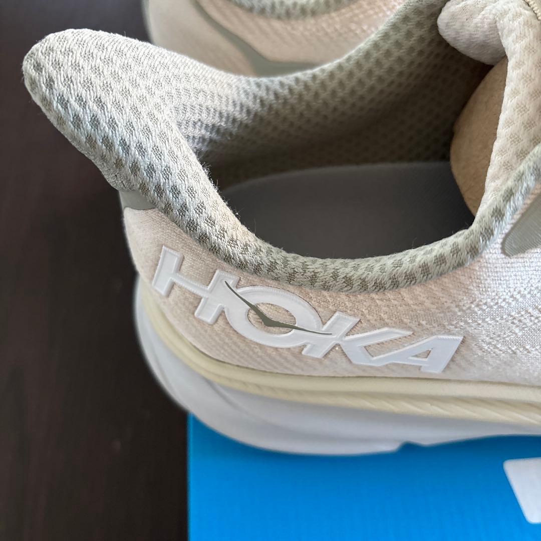 HOKA ホカCLIFTON 9 クリフトン　ベージュ　WIDE 27.5cm