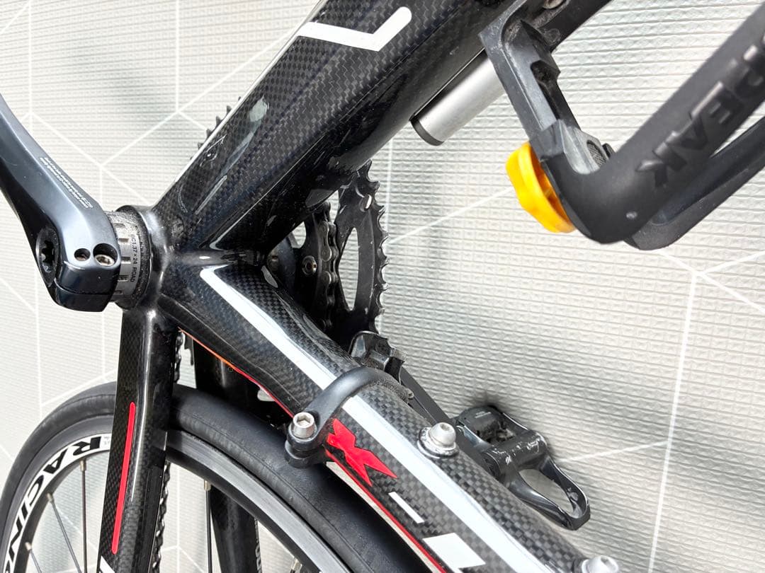 InterMax ロードバイク カーボンフレーム 黒/赤