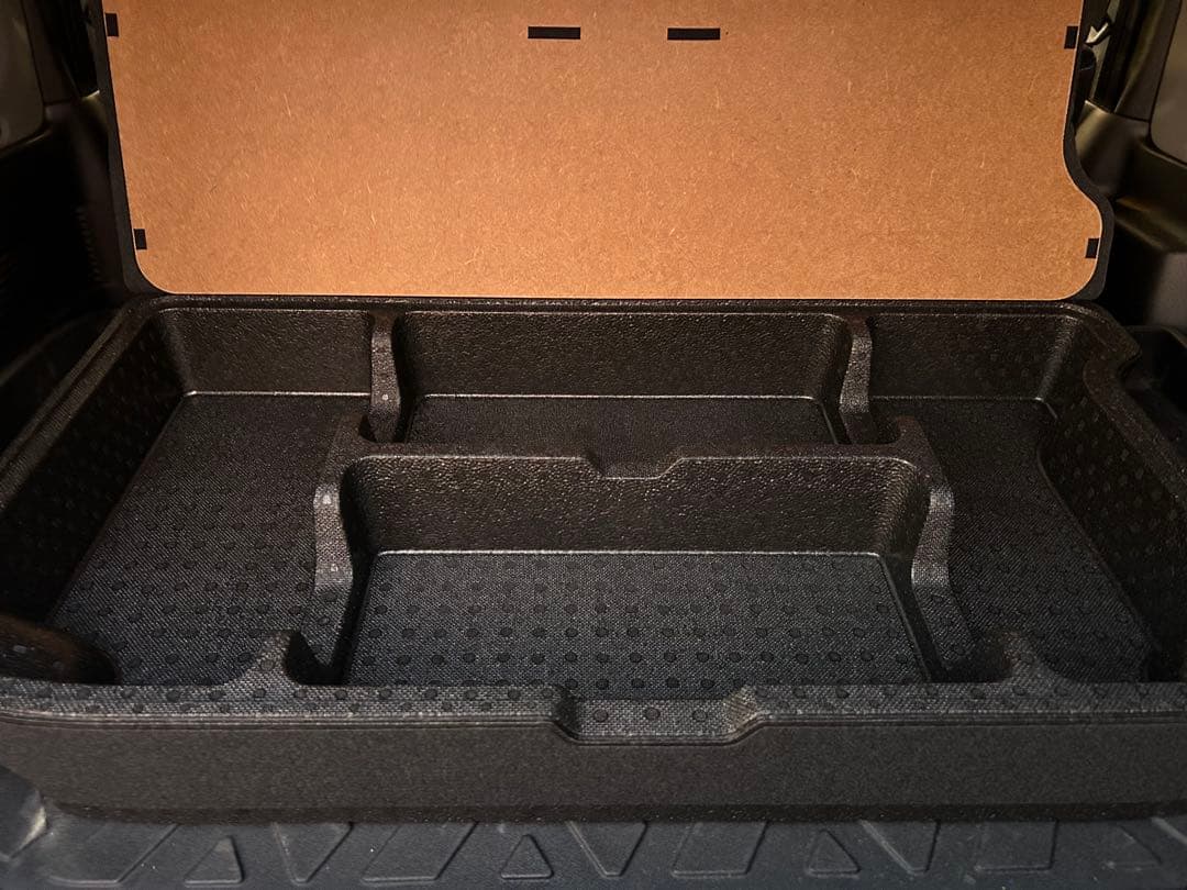 らーまるさん専用！ジムニー ノマド 純正ラゲッジボックス+フロア