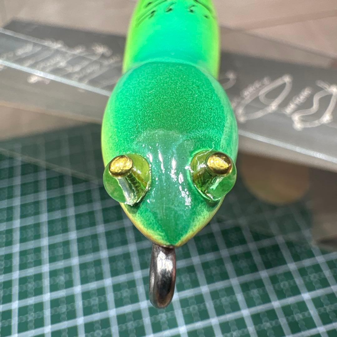 スミス ハトリーズ スペシャル マダガスカルのトカゲ 1992 オールド 当時物