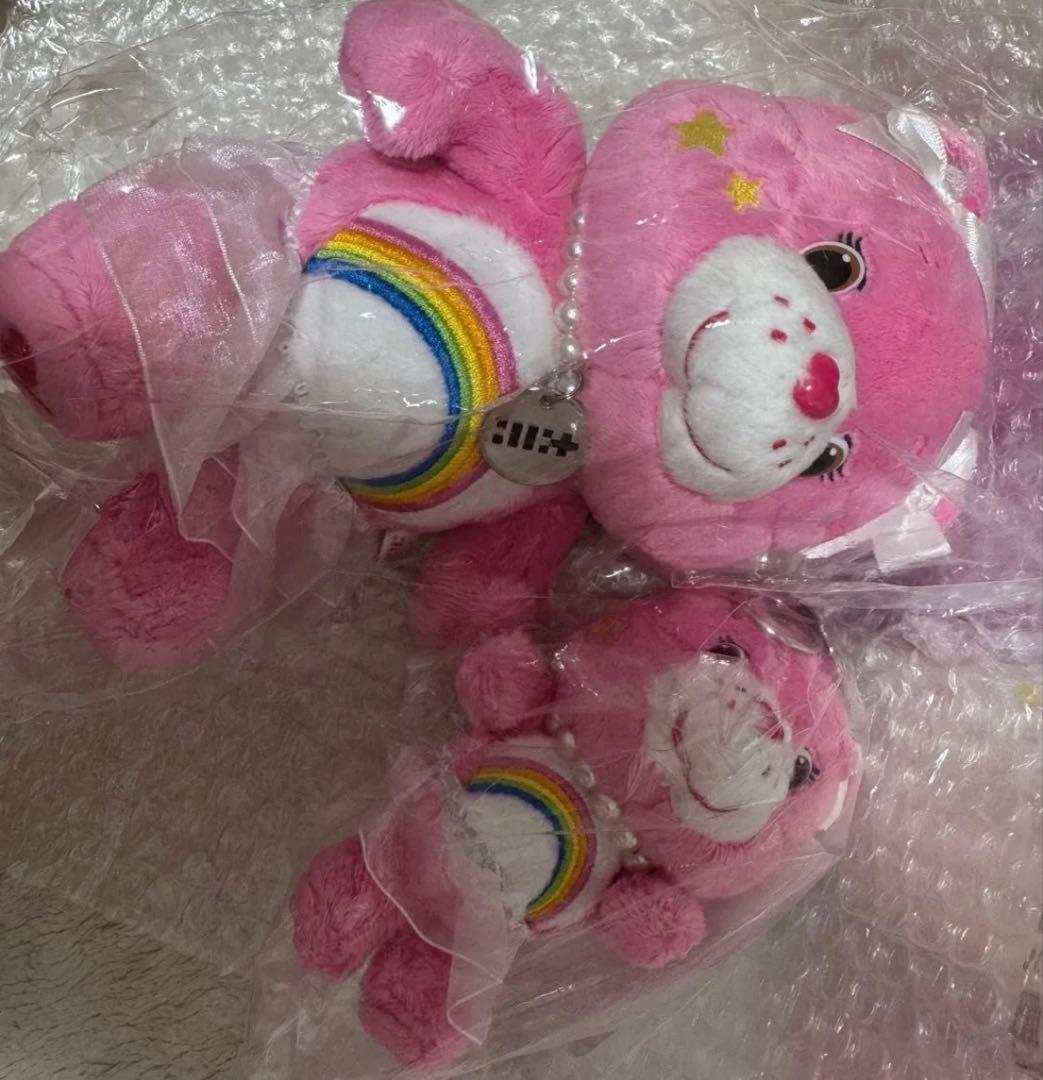 ILLIT ケアベア ミンジュ ぬいぐるみ キーチェーン アイリット 2個セット