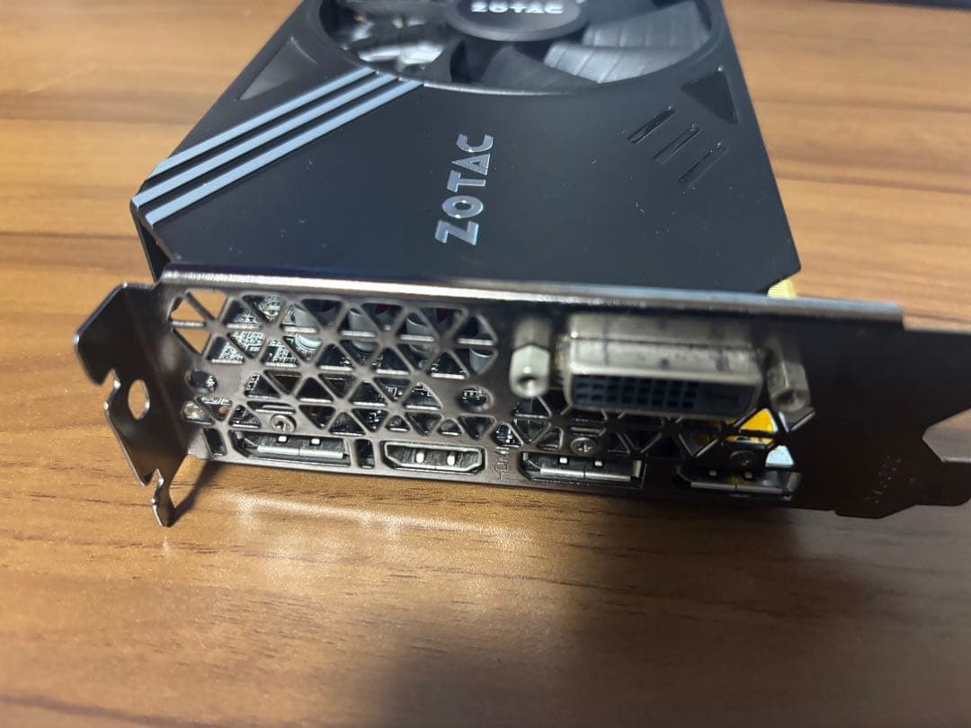 ZOTAC GTX 1060 6GB グラフィックボード GPU - メルカリ