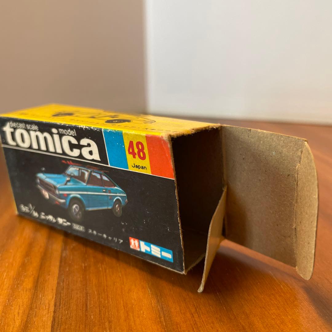 トミカ黒箱 サニー1200 スキーキャリア+ 予備スキー板 - メルカリ