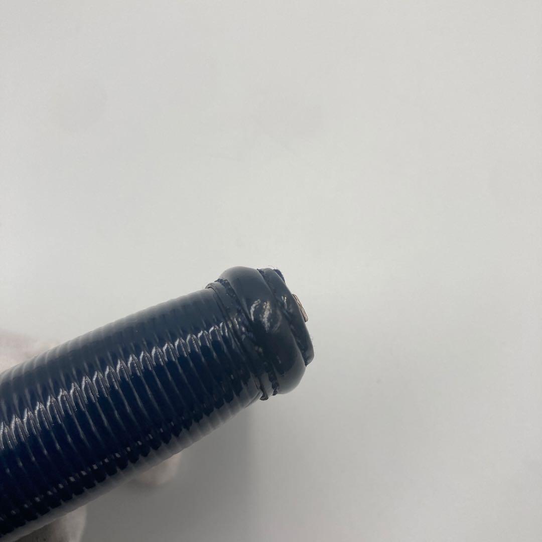 ✨極美品✨ バーバリー ラウンドジップ 長財布 レザー ネイビー