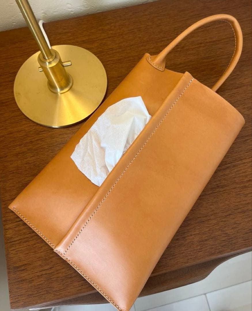 【レザーティッシュボックスカバー】イタリアンレザー ヘッドレスト装着可 キャメル レザー ティッシュケース ティッシュボックス 牛革 蓋付き 北欧